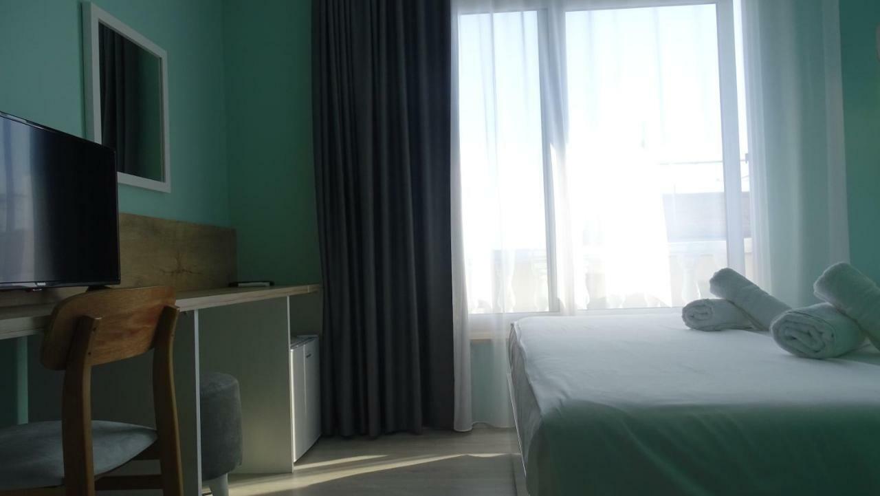 Bistrica Hotel Саранде Екстериор снимка