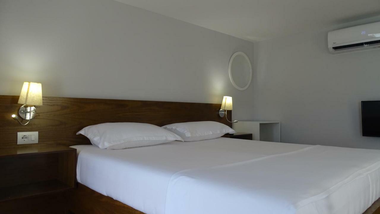 Bistrica Hotel Саранде Екстериор снимка
